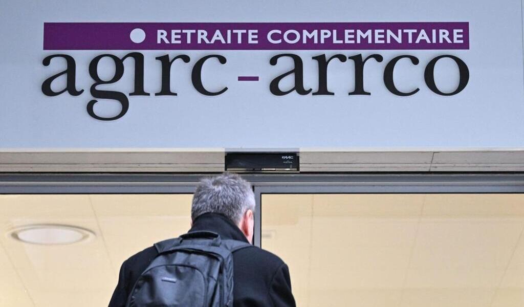 100 000 rendez-vous d'information à la retraite en 2024 - Agirc-Arrco