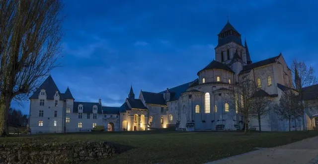 photo  l’abbaye royale va clore sa saison musicale hivernale par la création d’alexandra grimal.  &copy;  cco – david darrault 