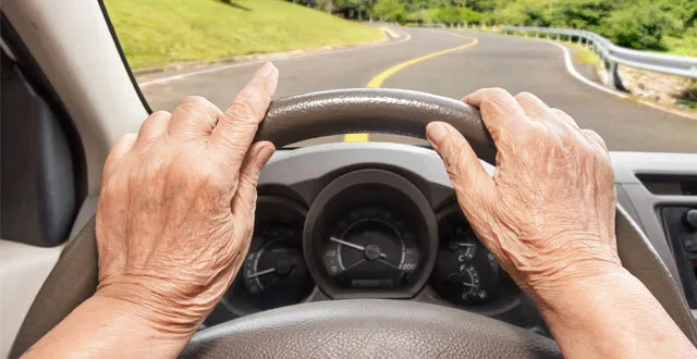 photo faut-il supprimer le permis de conduire aux séniors ? &copy; par toa555