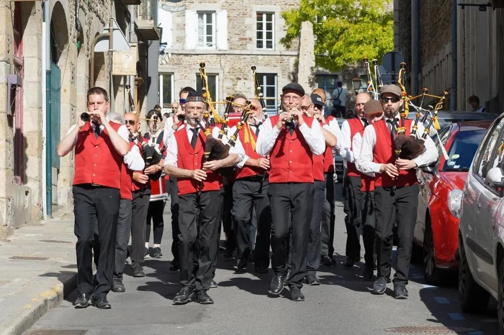 À Fougères, le Bagad RaoulII fête ses 70 ans cette année Rennes