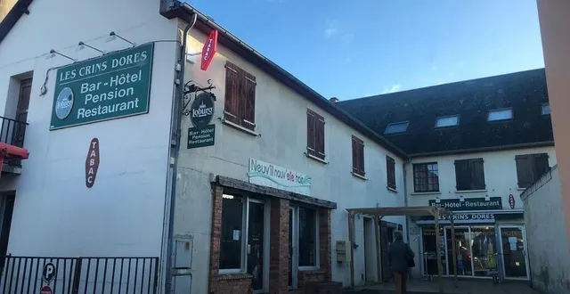 photo  l’incendie a pris dans le salon de coiffure neuv’il nouv’elle haire de neuville-sur-sarthe.  &copy;  le maine libre 