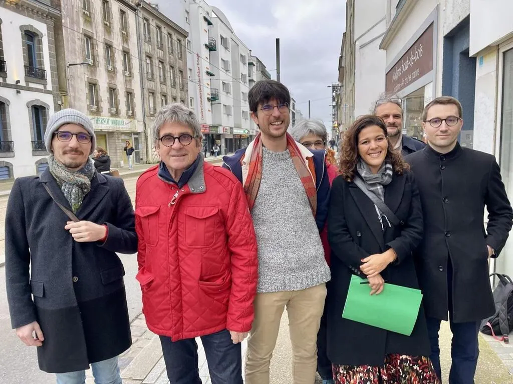La France Insoumise ancre sa permanence départementale à Brest