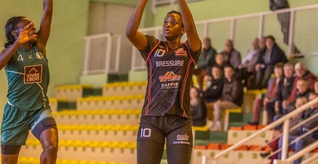 photo  l’ivoirienne irène bognini a rejoint le réveil bressuirais le 30 octobre 2023.  &copy;  co - clémence chauvin 