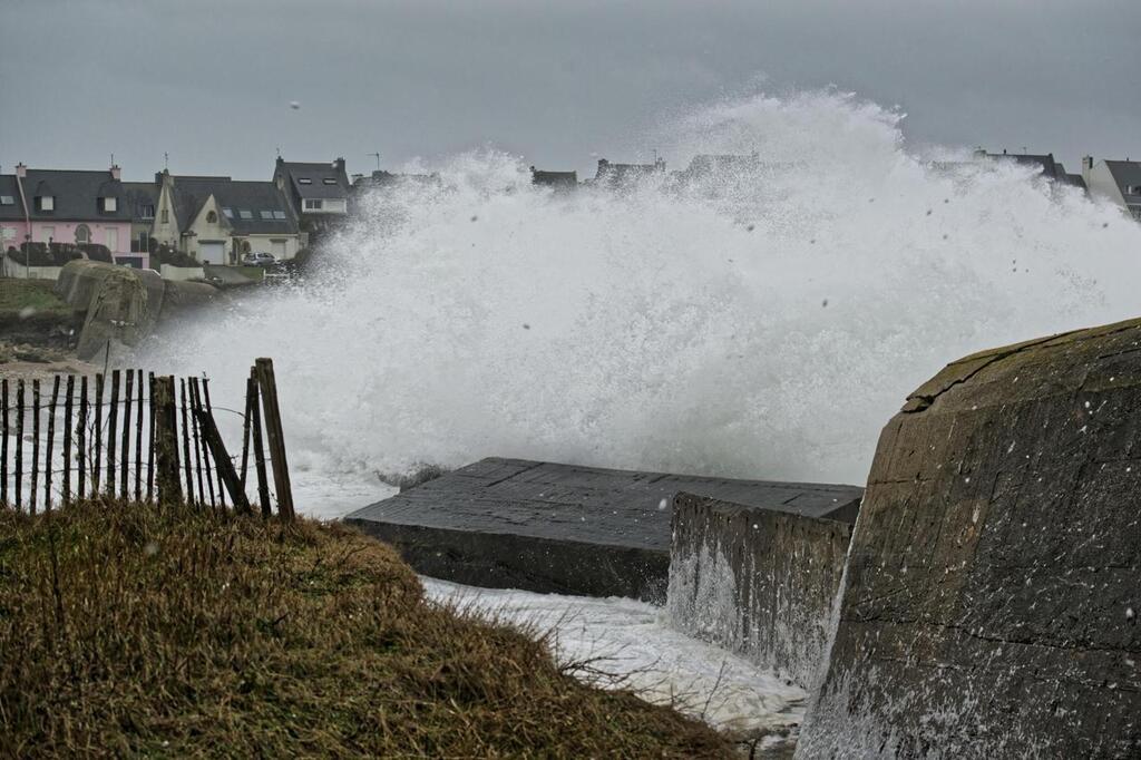 Coup De Vent Et Pluie-inondation : 21 Départements Placés En Vigilance ...