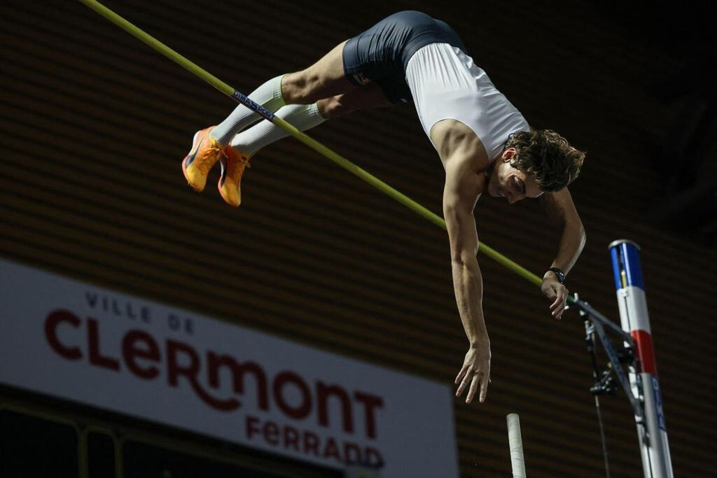 Athl Tisme Clermont Ferrand Armand Duplantis Visera Le Record Du   P33906536D6169496G 