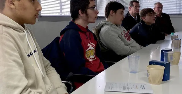 photo  les élèves de 3e ont pu découvrir plusieurs entreprises du secteur marollais.  &copy;  le maine libre 