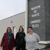 photo  la maison de santé ombrée bleu va ouvrir ses portes début mars. celle-ci sera le site principal, mais pas unique, de la msp ombrée bleu dont anne-josée minne et anne mercier sont les cogérantes, et florence boussard (de gauche à droite), la coordinatrice. 