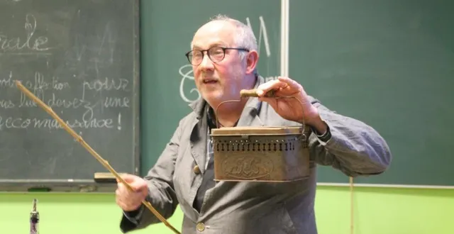 photo  on avait sa chauffrette à l’école d’autrefois.  &copy;  le maine libre 