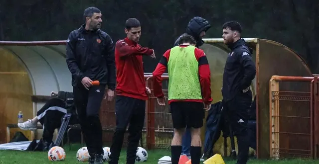 photo  dans le groupe de 22 joueurs retenus pour jouer la coupe gambardella, 50 % sont issus de l’école de foot du mans fc.  &copy;  le maine libre 