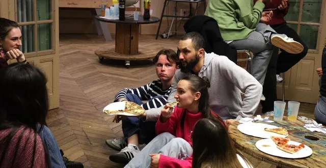 photo  si des animateurs sont présents en permanence, les jeunes décident de tout.  &copy;  le maine libre 