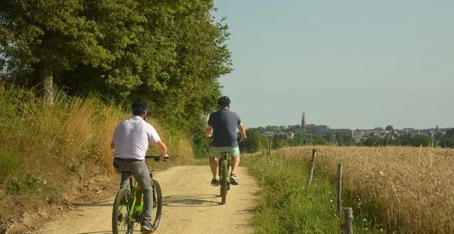 photo  l’aménagement de 9 kilomètres, inauguré mi-2023 entre mauléon et treize-vents (vendée), a créé une continuité sur ce tracé.  &copy;  co-fabien gouault 
