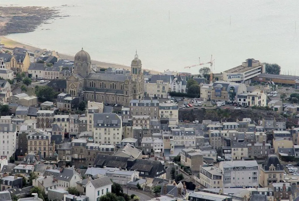 Granville a son règlement face à Airbnb les locations de courtes durées dans le viseur