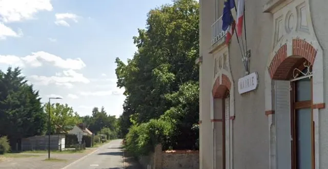photo  un vent de panique après une salve de pétards entraîne un vent de panique dans la séance du conseil municipal de challes, près du mans. une conseillère est sérieusement blessée après avoir enjambé la fenêtre.  &copy;  ouest-france 