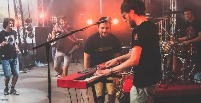 photo  le groupe pushka, originaire de loire-atlantique, avait remporté le tremplin du festival à tout bout d’champ en février 2020.  &copy;  pushka 