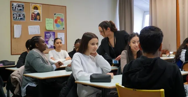 photo  intervention de l’association réussite 360 auprès des élèves de troisième du collège du sacré-cœur à pontlieue, au mans.  &copy;  le maine libre 