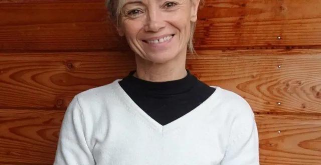 photo  sonia guyard courra avec son amie émilie sur la sénégazelle fin avril pour aider les écoliers sénégalais.  &copy;  ouest-france 