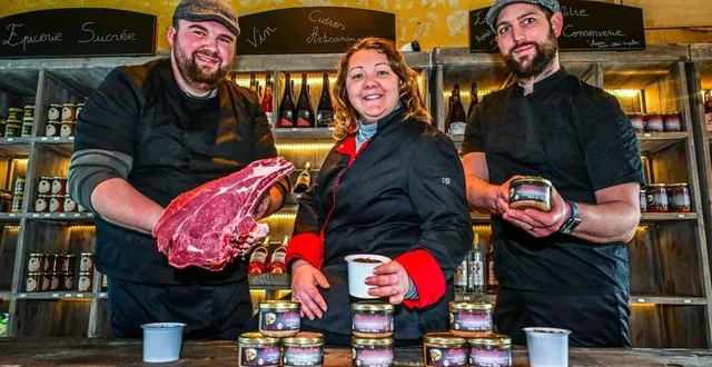 photo  saint-vincent-des-prés, jeudi 22 février 2024. fabien launay, mélissa et mathieu langelier fabriquent leurs rillettes de bœuf, avec la viande de la ferme. c’est un succès !  &copy;  le maine libre-yvon loue 