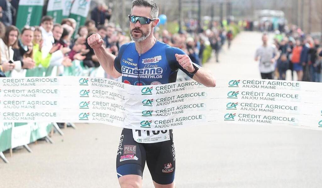 Running. Semimarathon de Laval Et à la fin, c’est toujours Adrien