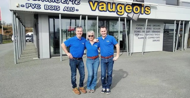photo  didier et catherine vaugeois laissent leur place à leur fils alexandre, à droite de la photo.  &copy;  ouest-france 