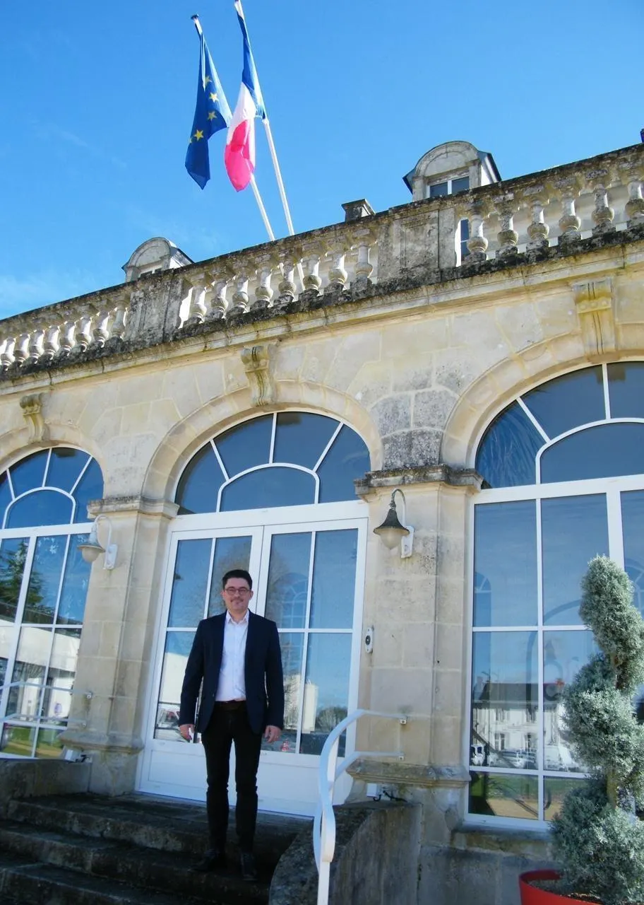 Projet de commune nouvelle « SainteHermine et SaintJeandeBeugné