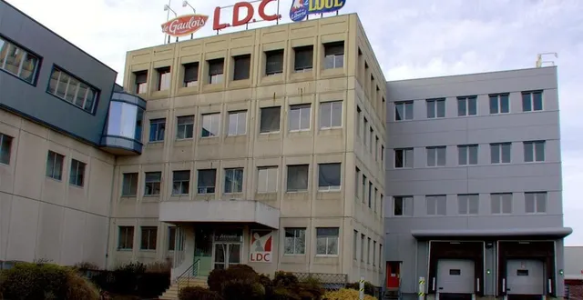 photo  à ldc, les syndicats sud et fo refusent de signer l’accord sur les salaires.  &copy;  archives le maine libre 