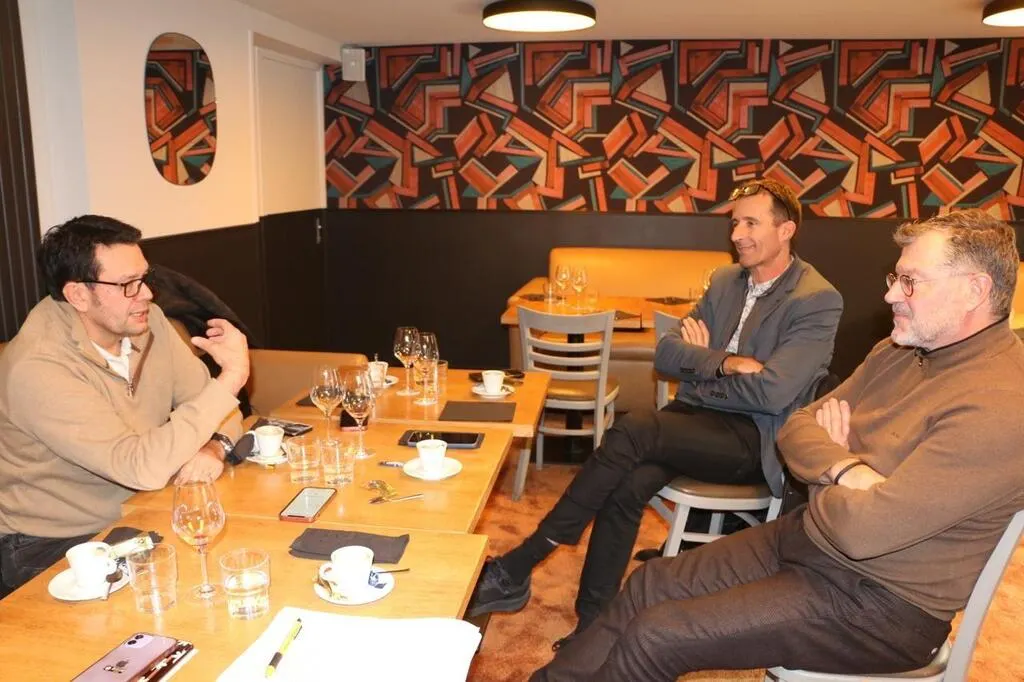 « Nos clubs sont en grand danger... » les présidents du REC, de