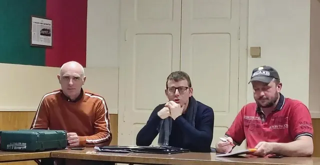 photo  une phase transitoire est entamée à l’armma. julien boucherie (à droite) a accepté la coprésidence avec alain richard (au centre), tandis que gérard chevillard, trésorier, est en train de passer pouvoir également.  &copy;  co 