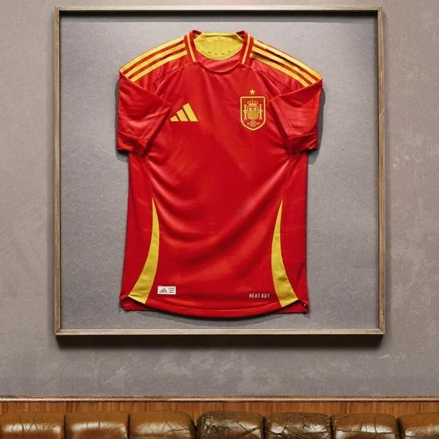 EN IMAGES. Allemagne, Italie, Argentine… Adidas dévoile les maillots de