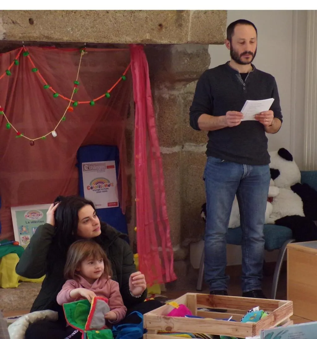 Maulévrier. Printemps des poètes ils sont venus déclamer leurs vers à