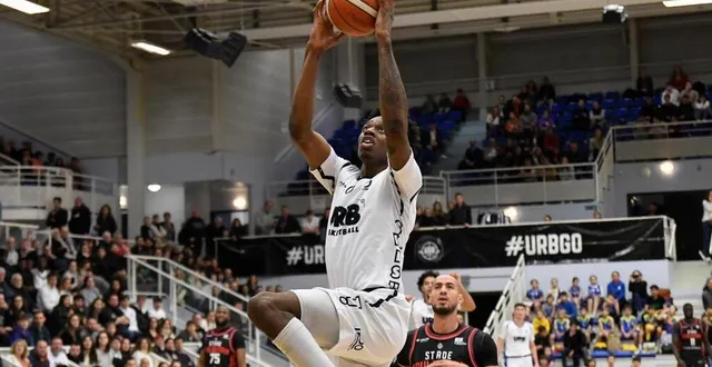 photo  fabien damase : « j’ai mon rôle dans l’équipe, je suis vraiment très content d’être venu à rennes. »  &copy;  jocelyne régent 