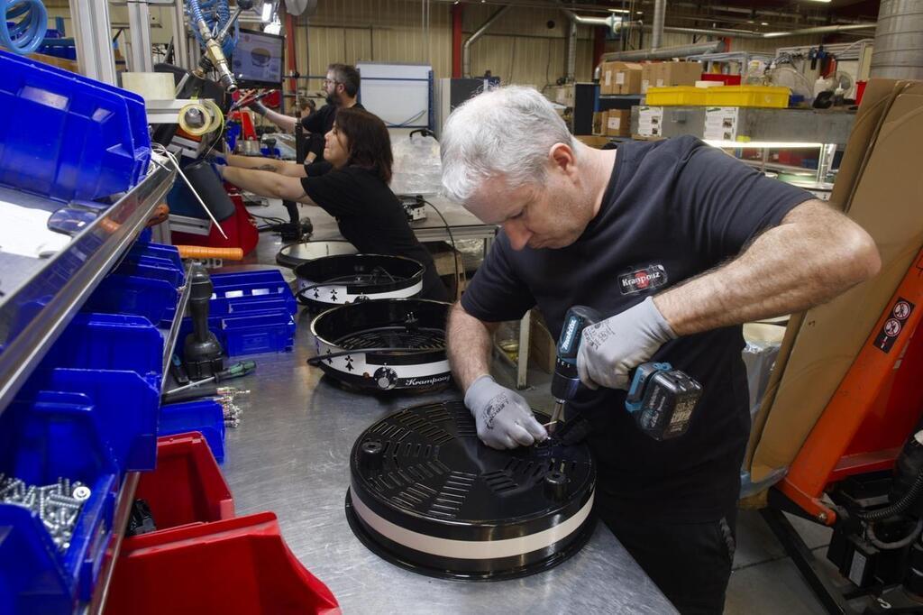 L’entreprise Krampouz, fabricante de la crêpière bretonne, a presque ...