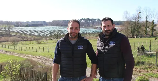photo  avec la création de leur mouvement « paysans résistants », pierre leroy et thomas ouvrard espèrent mettre le pied à l’étrier de jeunes agriculteurs souhaitant s’installer en devenant leurs associés.  &copy;  ouest-france 