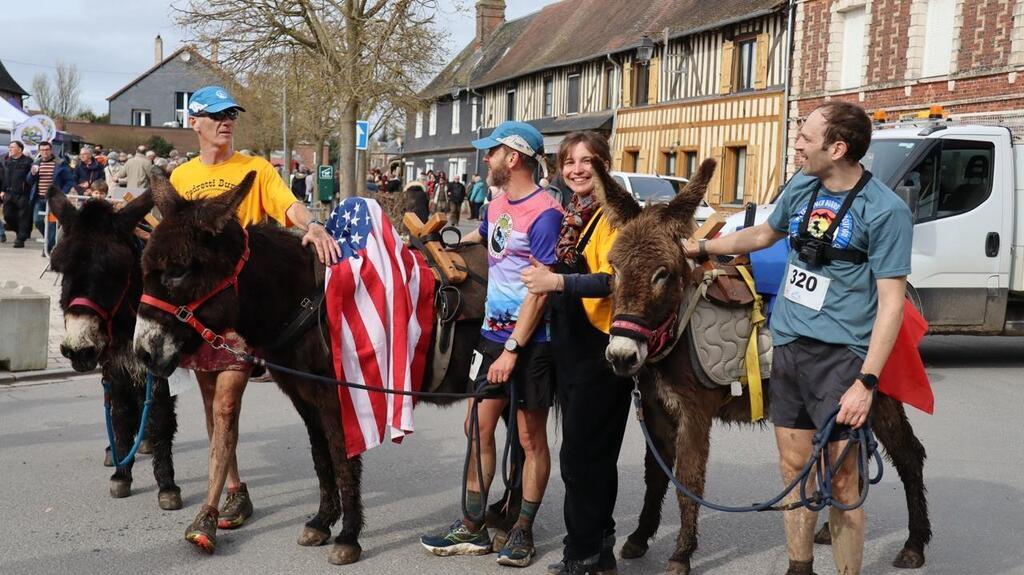 EN IMAGES. Le Pack burro racing donne un nouveau souffle à la Foire aux ...