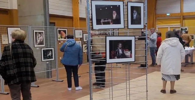 photo  160 photos seront exposées à scélia. ici, l’exposition en 2023.  &copy;  club photo sargé 