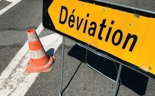 photo  les travaux débutent à compter de ce lundi 25 mars 2024 et pour une durée de deux semaines, une partie de la rd28, à l’embranchement de la route de laval (rd357) à la sortie du mans (sarthe).  &copy;  archives ouest-france 