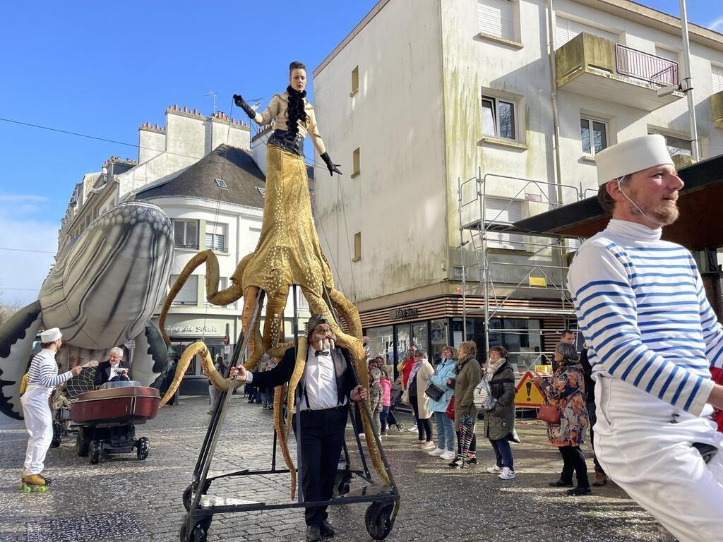 EN IMAGES. À Lorient, le carnaval imprime son tempo - Lorient.maville.com