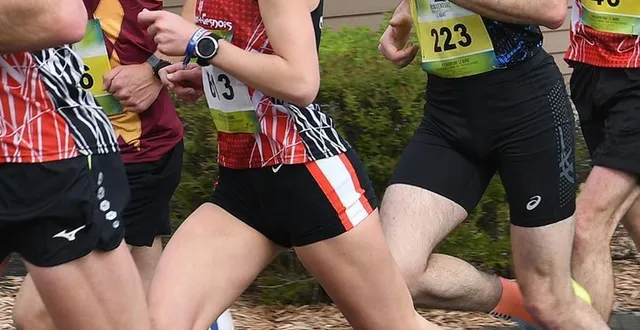 photo  la junior inès hérault a réalisé la performance de la journée sur 10 km.  &copy;  le maine libre 