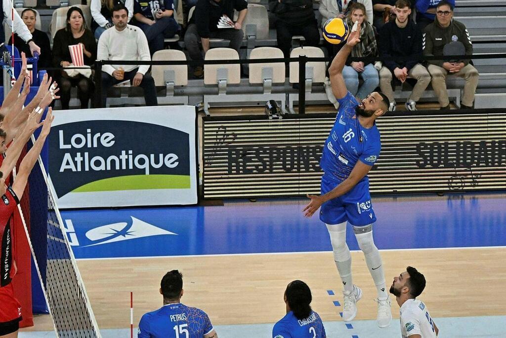 Volley-ball. Chizoba, le Brésilien de Nantes-Rezé, élu meilleur joueur ...