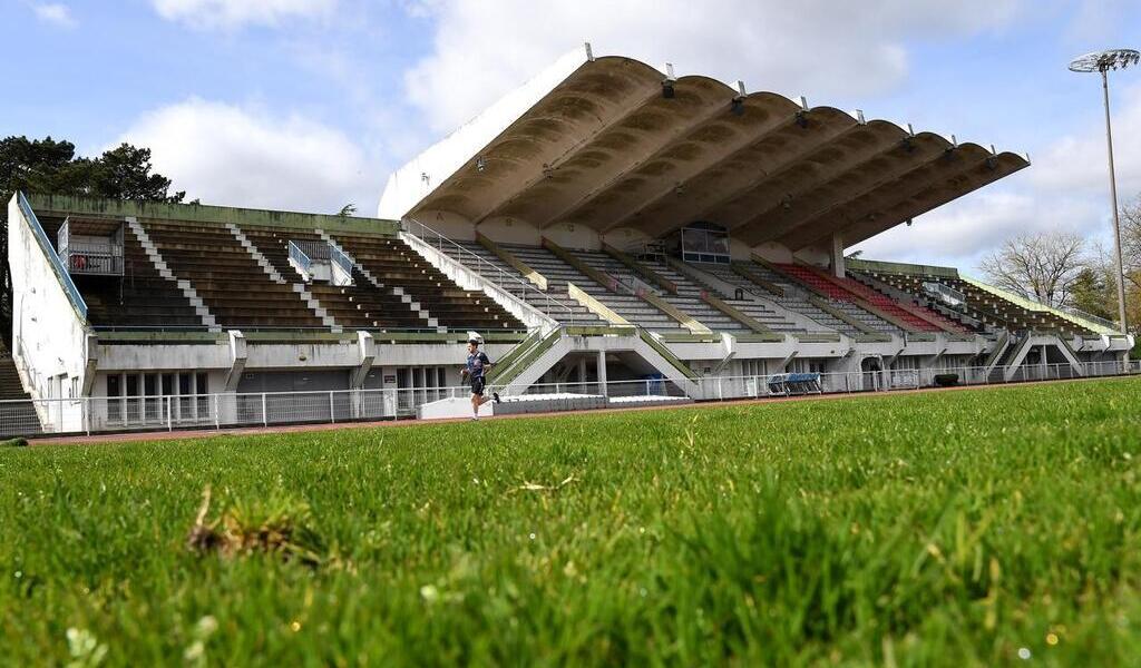 Cholet. La future pelouse hybride du stade omnisports sera « plus ...