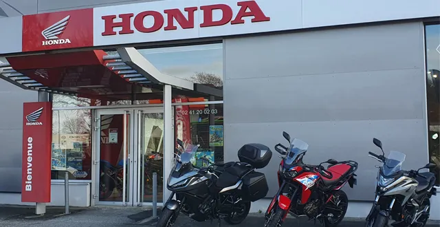 photo espace moto, concessionnaire honda passionné à angers &copy; espace moto