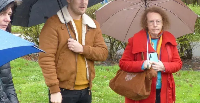 photo  émilien buffard lors de la présentation de son travail sur l’île moulinsart.  &copy;  le maine libre 