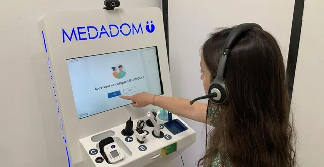 photo  une borne de télémédecine a été installée dans la maison médicale de tuffé-val-de-la-chéronne.  &copy;  document medadom 