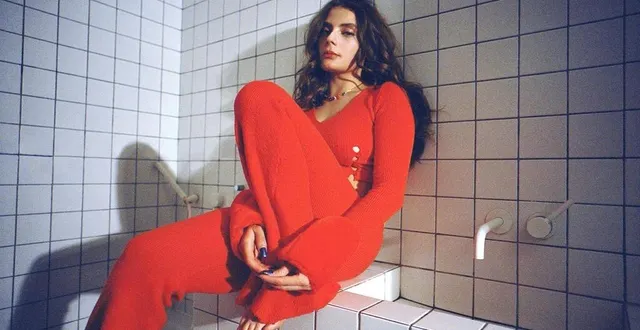 photo  maëlle sera en concert à sablé-sur-sarthe, samedi 29 juin, à l’occasion du festival pop au parc.  &copy;  elisa boudouin 