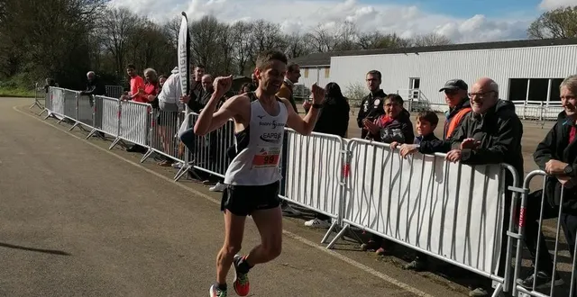 photo  le rennais pierre-henri guéguen s’impose pour la 2e fois à malestroit.  &copy;  ouest-france 