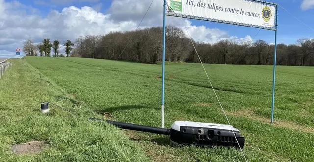 photo  un radar a été vandalisé sur la d962 à montilly-sur-noireau au lieu-dit le prail, dans l’orne.  &copy;  ouest-france 