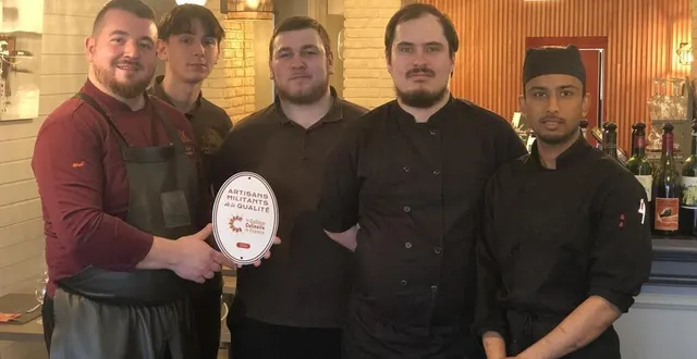 photo  nicolas urrutia, à gauche, et une partie de son équipe du bellifontain.  &copy;  le maine libre 