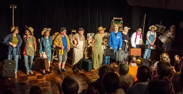 photo  en 2024, les vilains de parcé-sur-sarthe vont jouer les dernières représentations de leur dernière pièce « sous les pavés… la coloc. »  &copy;  michel lherault 