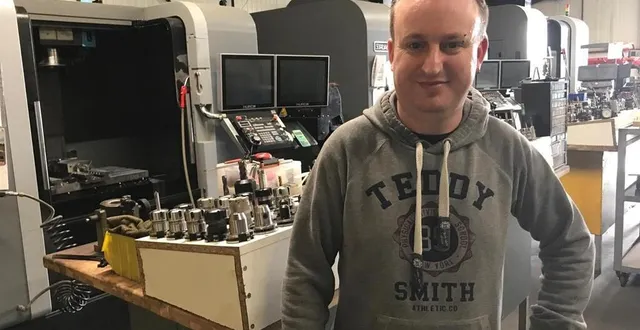 photo  sébastien roger a repris l’entreprise sr usinage, à bazouges – cré-sur-loir, en octobre 2023.  &copy;  le maine libre 