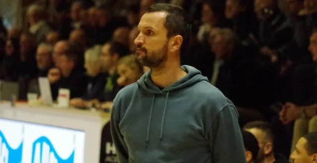 photo  fabien calvez, le coach vitréen.  &copy;  photo : philippe salmon 