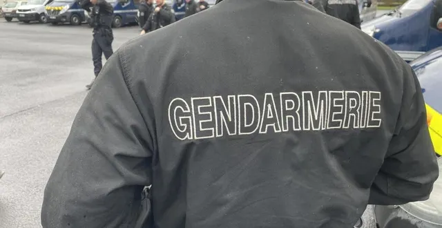 photo  les gendarmes de l’orne ont arrêté trois personnes soupçonnées de cambriolage à la sauvagère.  &copy;  archives ouest-france 